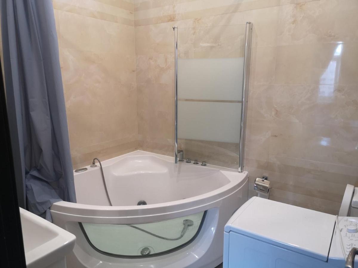 Welcome Apartments Center Kiev Luaran gambar